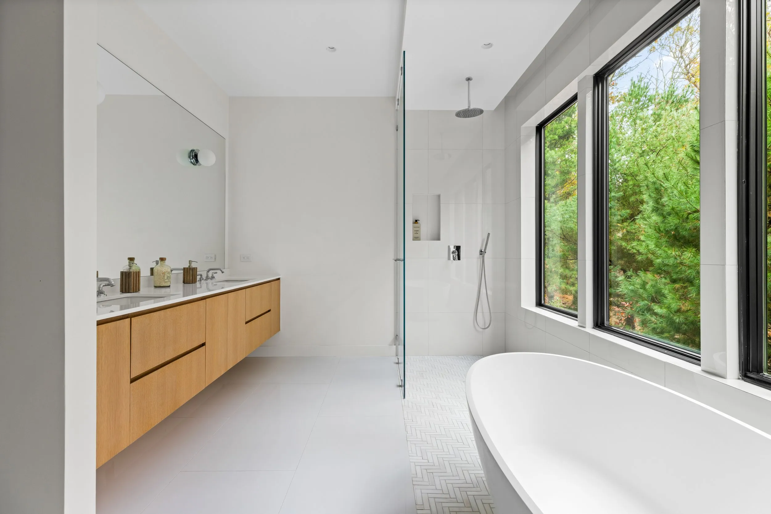 Fresh Pond House — view 23