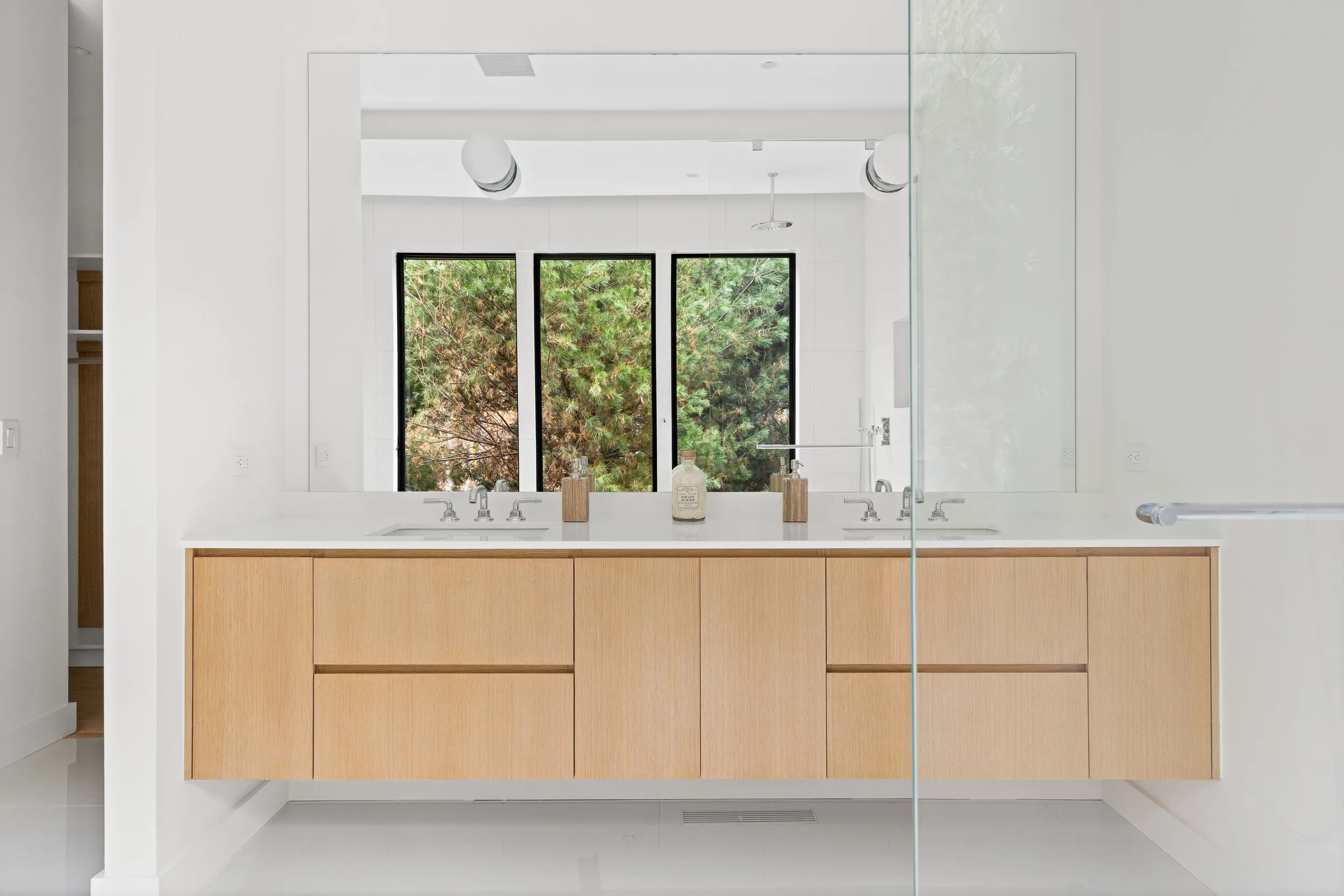 Fresh Pond House — view 24