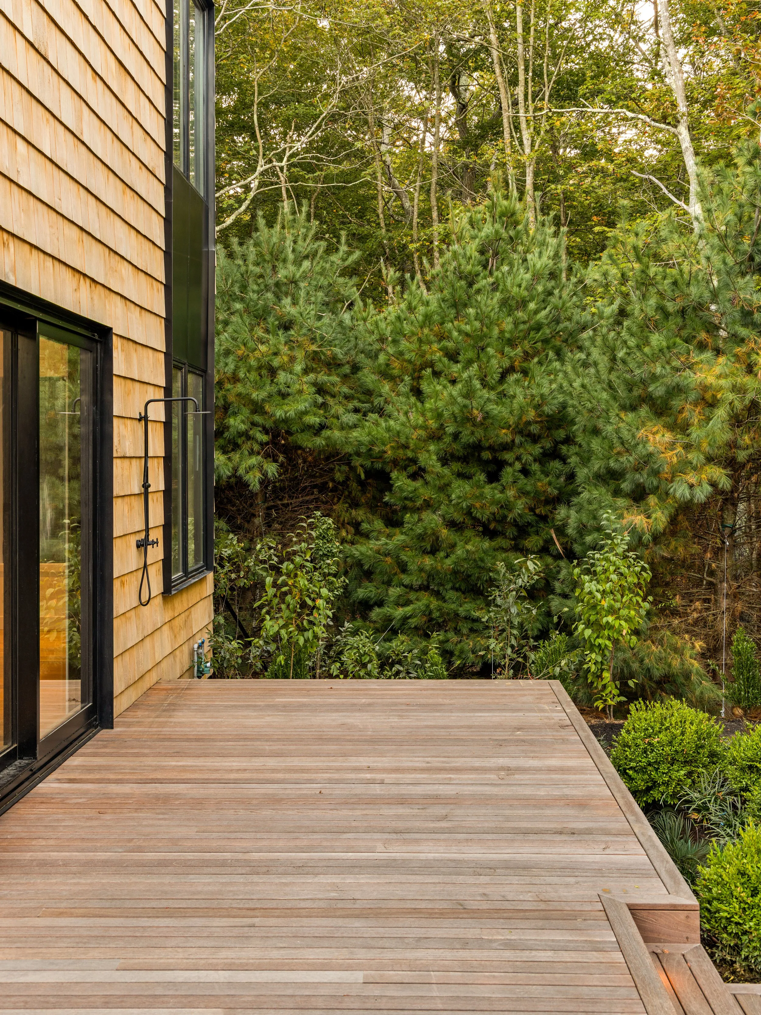 Fresh Pond House — view 33